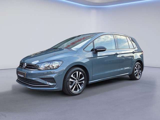 Volkswagen Golf Sportsvan 1.5 TSI ACT Highline /Apple Carplay/Lane-Side-Front assist/Stoelverw./Adaptive Cruise Contr./Climate Contr./Grootlichtass./Navi/16''LMV/(MET GARANTIE*)