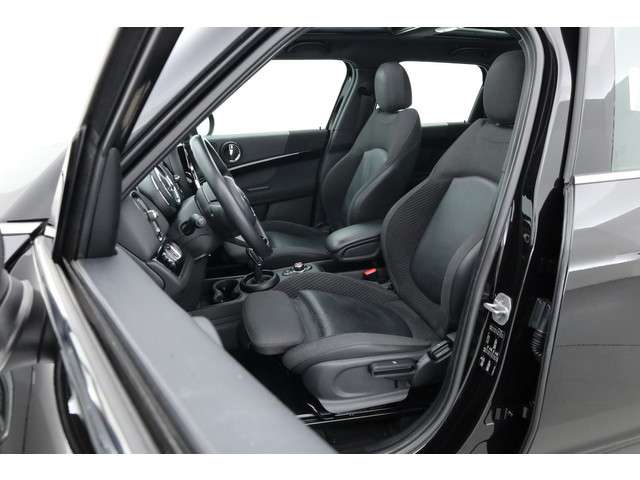MINI Countryman 3