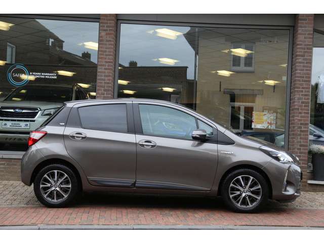 Toyota Yaris 2