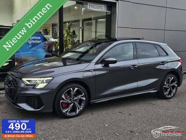 Audi A3 Sportback 45 TFSI e S edition Competition Panorama/B&O/HUD/Sfeer