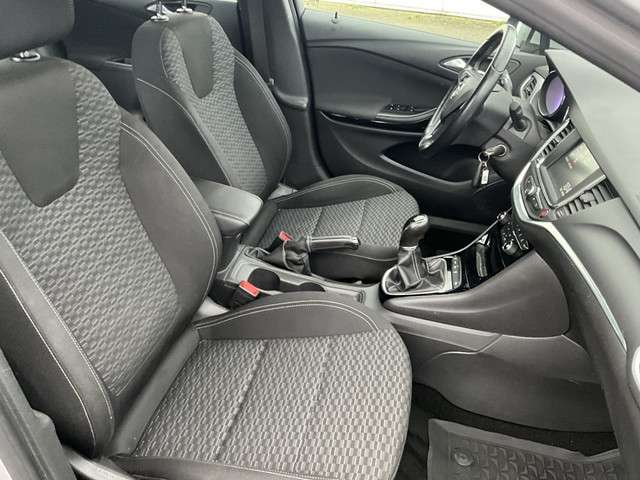 Opel Astra 2