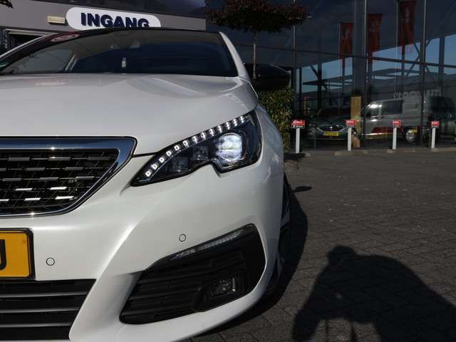 Peugeot 308 2