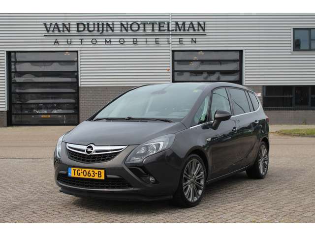 Opel Zafira 2013 Benzine