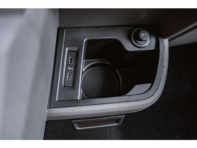 Volkswagen Transporter 2024 Diesel