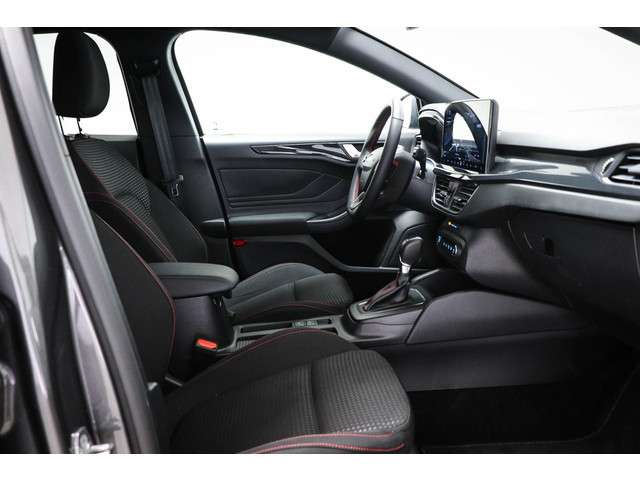 Ford Focus 2024 Benzine