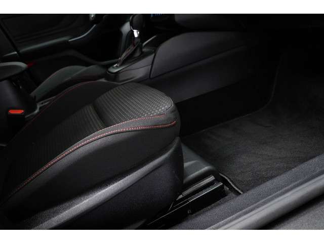 Ford Focus 2024 Benzine
