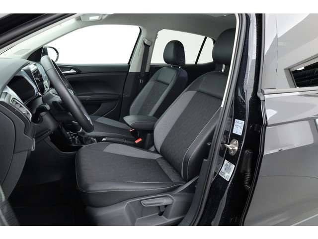 Volkswagen T-Cross 3
