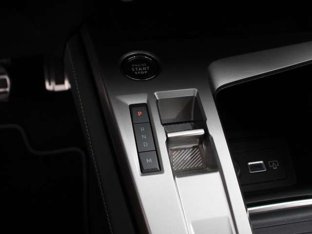 Peugeot 308 2024 Benzine