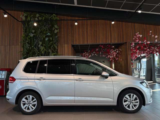 Volkswagen Touran 3