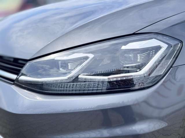 Volkswagen Golf 2017 Benzine
