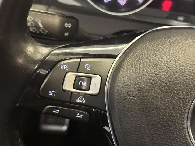 Volkswagen Golf 2017 Benzine