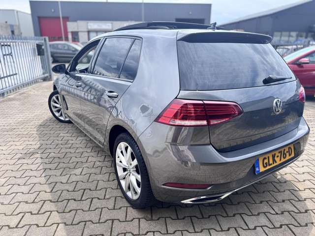 Volkswagen Golf 2017 Benzine