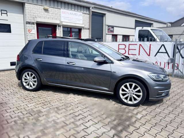 Volkswagen Golf 2017 Benzine