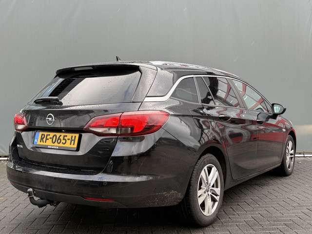 Opel Astra 2