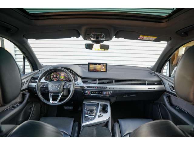 Audi Q7 2