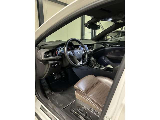 Opel Insignia 2