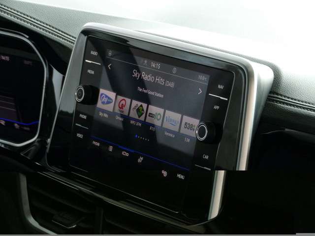 Volkswagen T-Roc 2024 Benzine