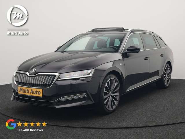 ŠKODA Superb Combi 1.4 TSI iV Laurin & Klement Plug In Hybrid 218pk Dealer O.H PHEV | Panodak | Crystal LED | Adaptive Cruise | Lederen Sportstoelen Memory & Verwarmd | Canton Audio | 360 Camera | Apple Carplay | Keyless | Stuur Verwarmd | Navigatie | 