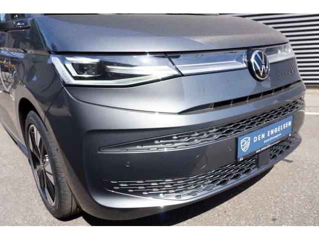 Volkswagen Multivan 2
