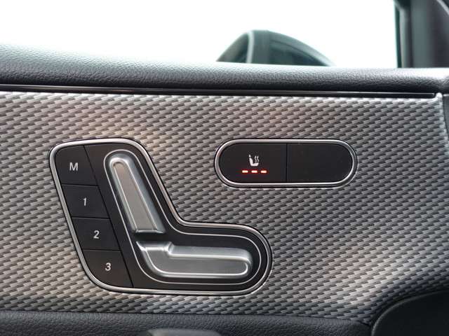 Mercedes-Benz A-Klasse 3