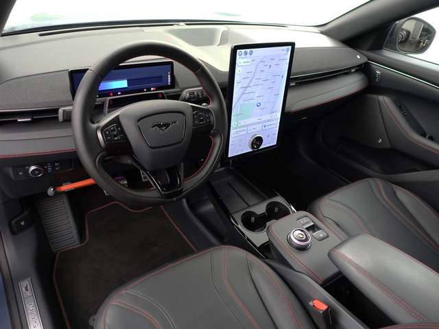 Ford Mustang Mach-E 2
