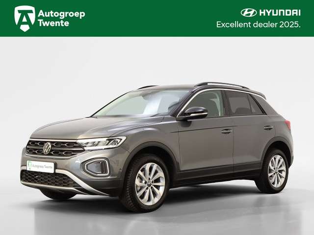 Volkswagen T-Roc 1.5 TSI Life Bns  | Private Lease 599,- | Navigatie | Camera | K