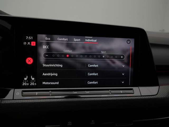 Volkswagen Golf 2022 Benzine
