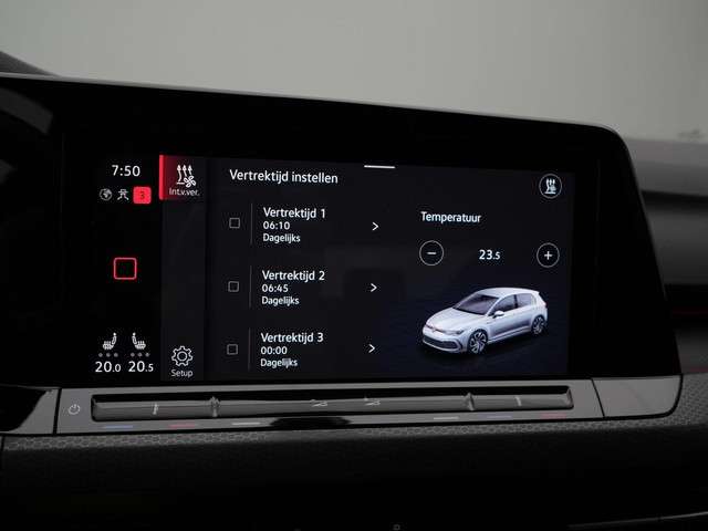 Volkswagen Golf 2022 Benzine