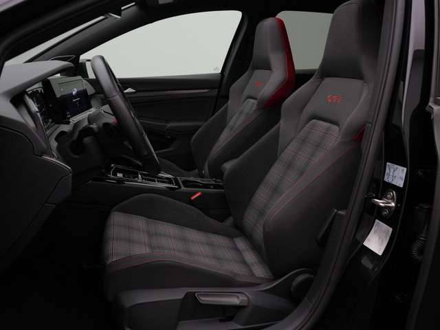 Volkswagen Golf 2022 Benzine