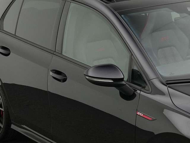 Volkswagen Golf 2022 Benzine