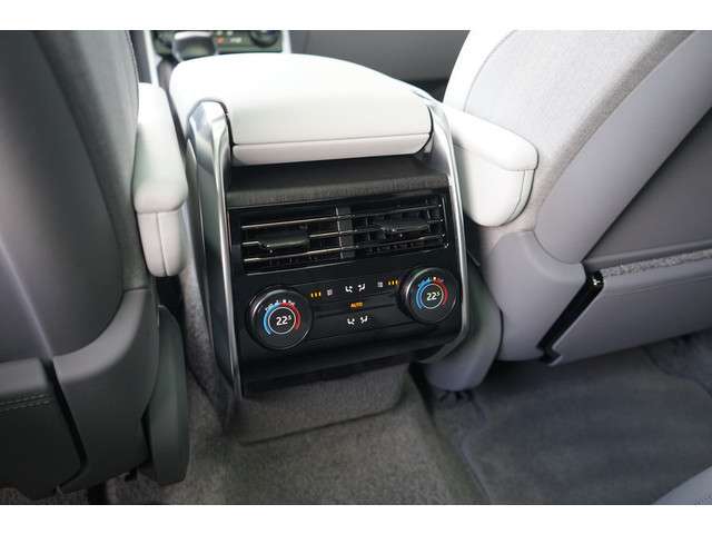 Land Rover Range Rover 2023 Hybride