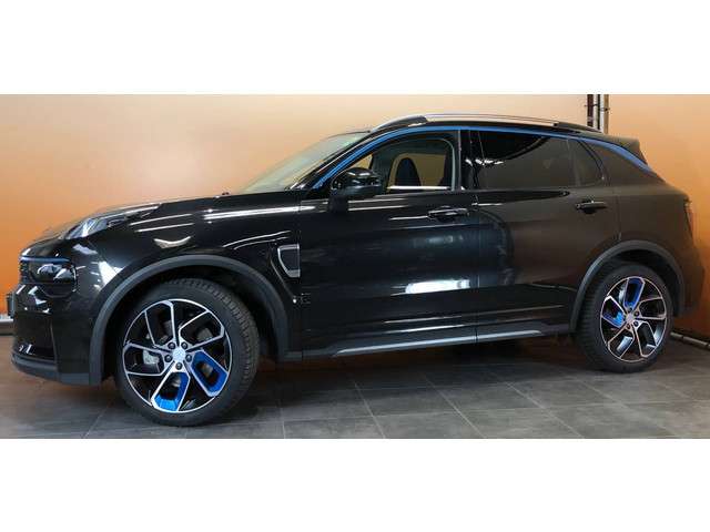 Lynk & Co 01 3