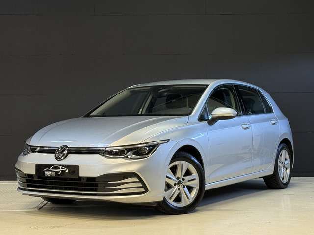 Volkswagen Golf 2021 Benzine