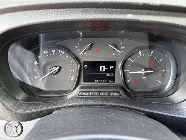 Opel Vivaro 3