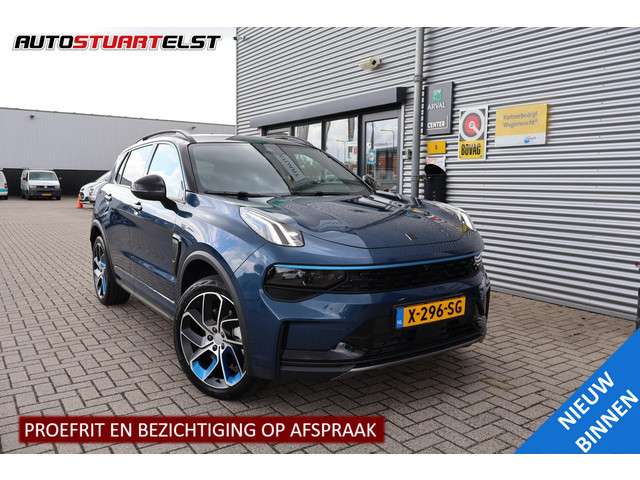 Lynk & Co 01 1.5 modeljaar 24' | pano | trekhaak | 360' cam | memory | zwarte hemel | carplay | elek stoel + klep | ad cruise | full led | keyless | pdc | 1e eigenaar | nl-auto | btw | foto 2