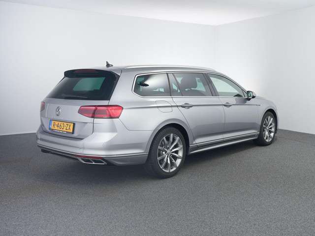 Volkswagen Passat 2