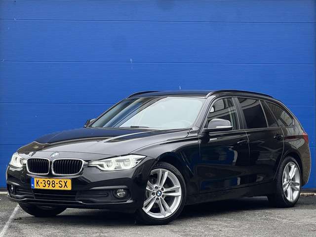BMW 3-serie 2.0D Touring high Executive | Trekhaak | Stoelverw. | Automaat | LED