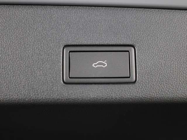 Volkswagen Golf 2025 Benzine