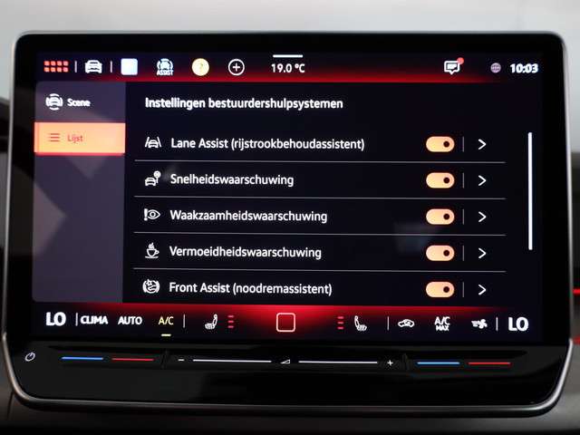 Volkswagen Golf 2025 Benzine