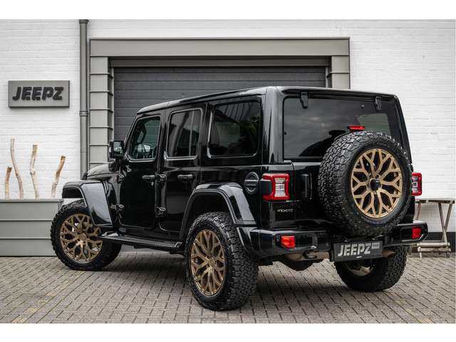 Jeep Wrangler 3