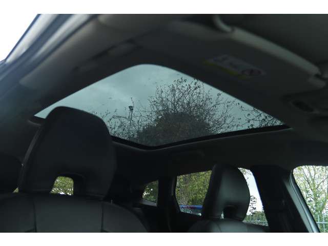 Volvo V40 3