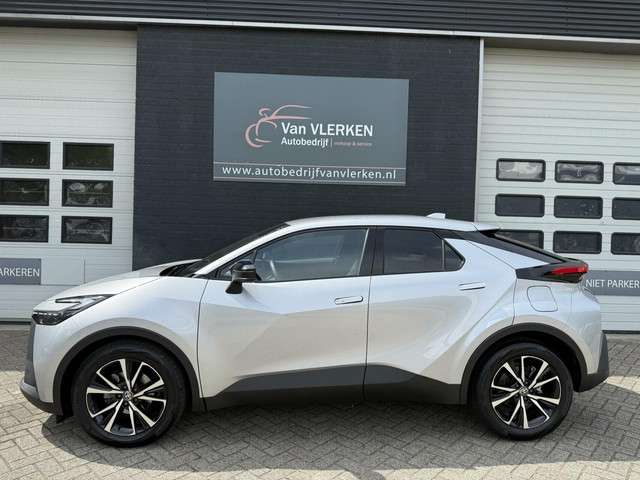 Toyota C-HR 3