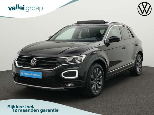 Volkswagen T-Roc 1.5 tsi 150 pk dsg sport | panoramadak | trekhaak | achteruitrijcamera | navigatie | stoelverwarming foto 2