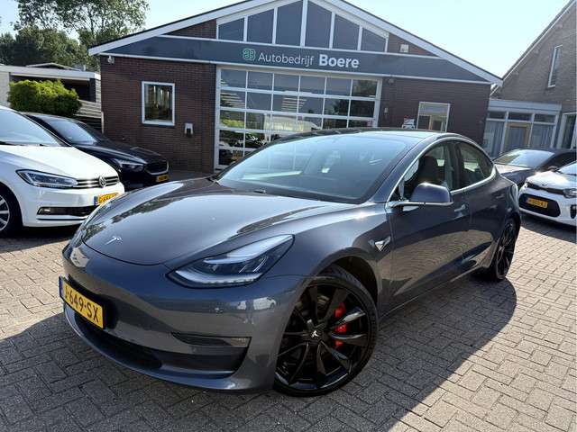 Tesla Model 3 leasen