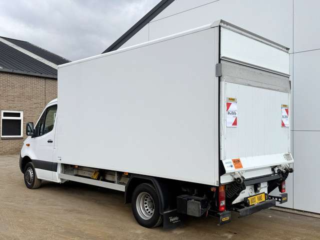 Mercedes-Benz Sprinter 2