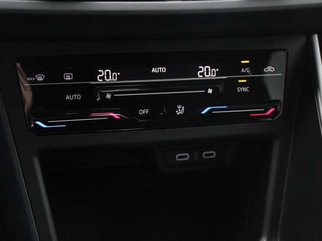 Volkswagen Polo 2023 Benzine