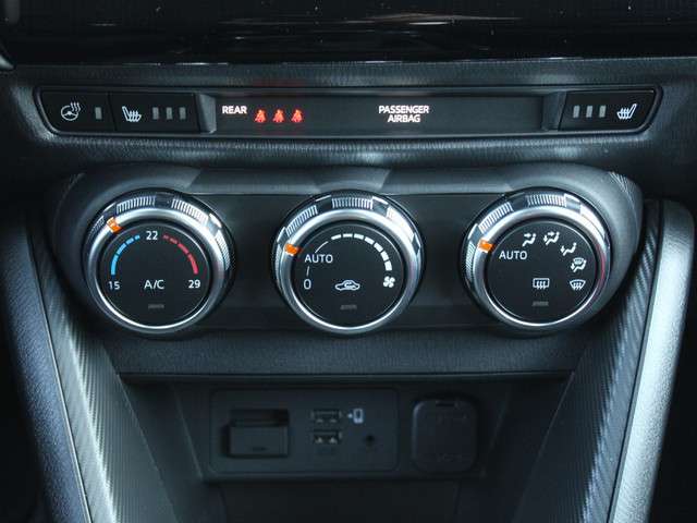 Mazda 2 2025 Benzine
