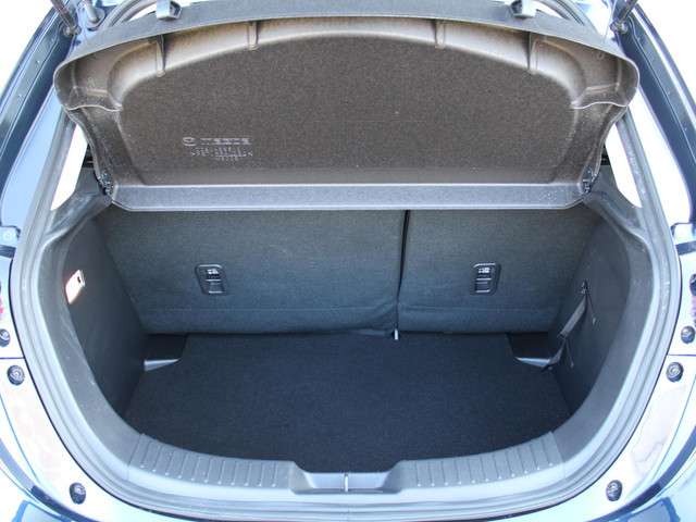 Mazda 2 2025 Benzine