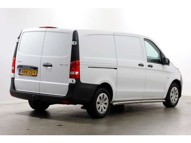 Mercedes-Benz Vito 2