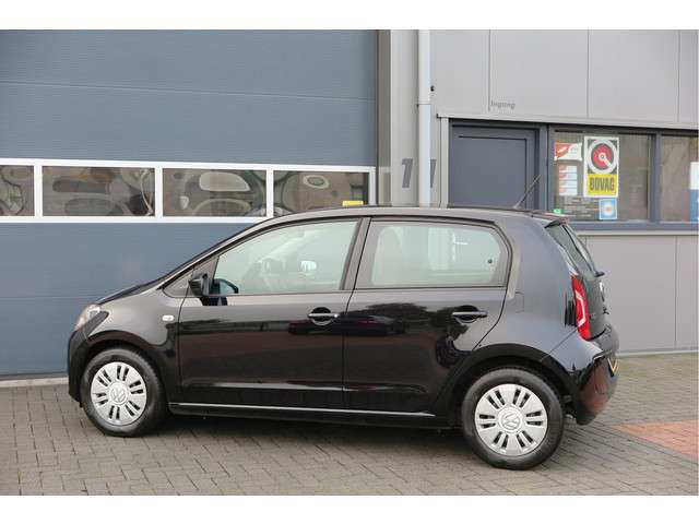 Volkswagen up! 3